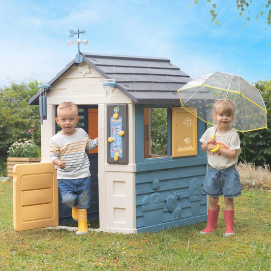 Create an engaging outdoor play area with a Smoby playhouse