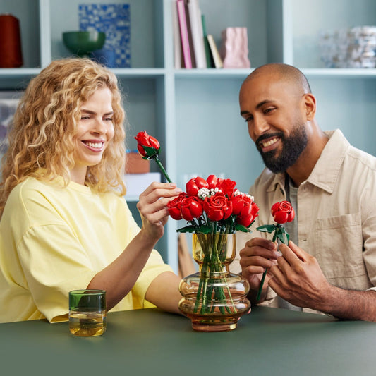 A guide to our new LEGO® flowers range