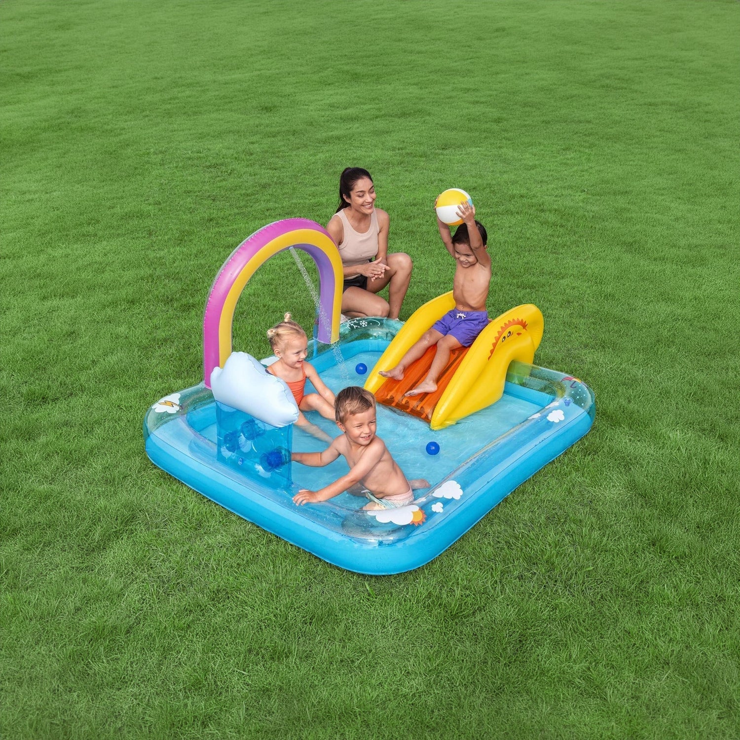 A Parents' Guide to the Best Paddling Pools For A Fun Splash In The Sun