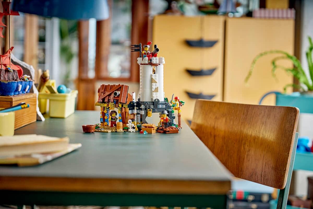 LEGO Creator Iconic Pirate Ship 31387