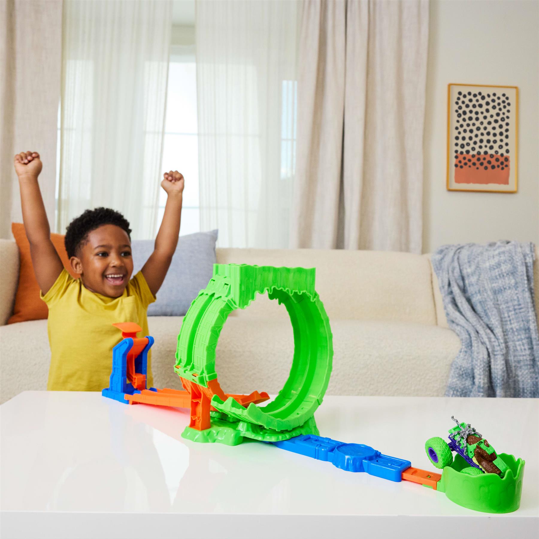 Hot Wheels Monster Trucks Mutant Chaos Slime Loop