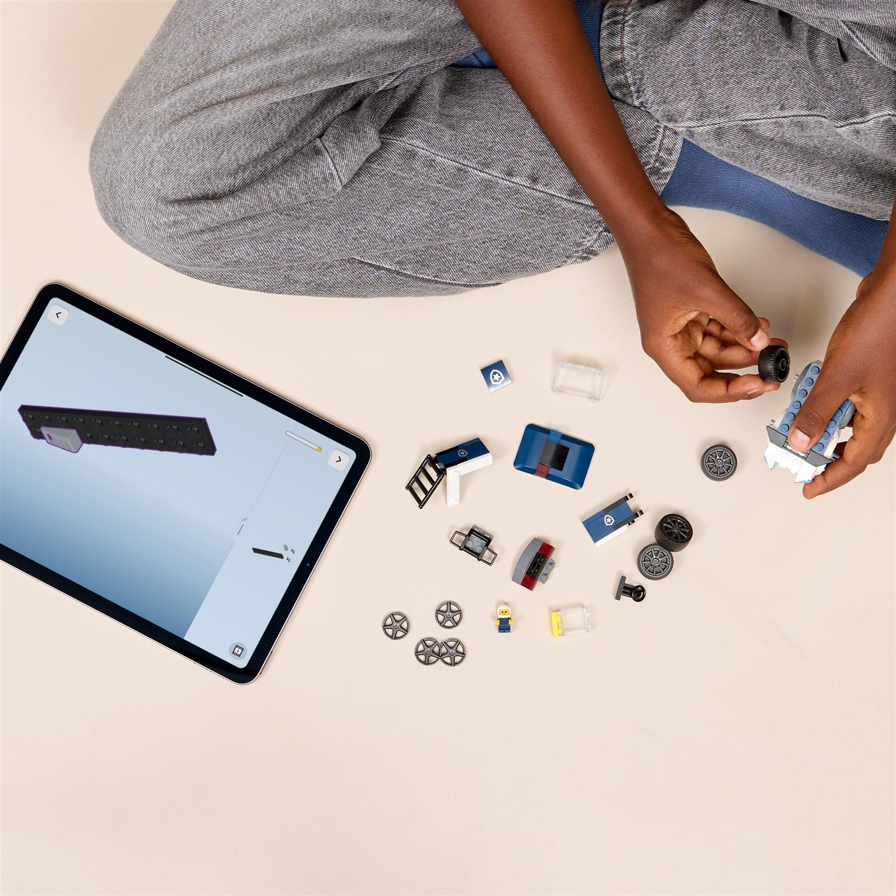 LEGO City Rides Police Truck 60481