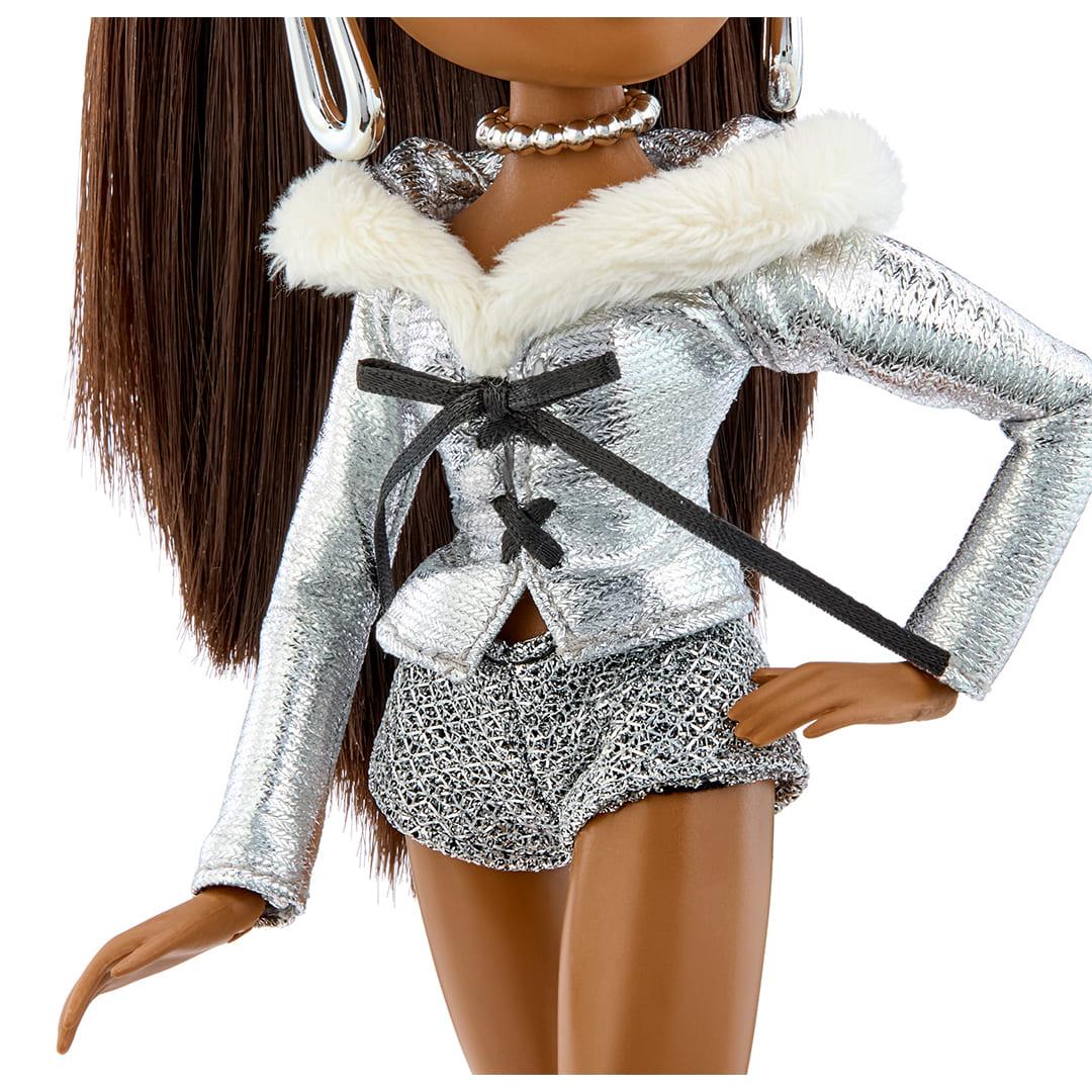 Bratz Stylin' Charmz Doll - Sasha