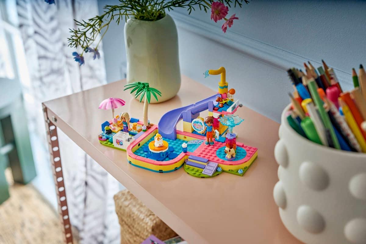 LEGO Friends Fun Water Park Day 42676
