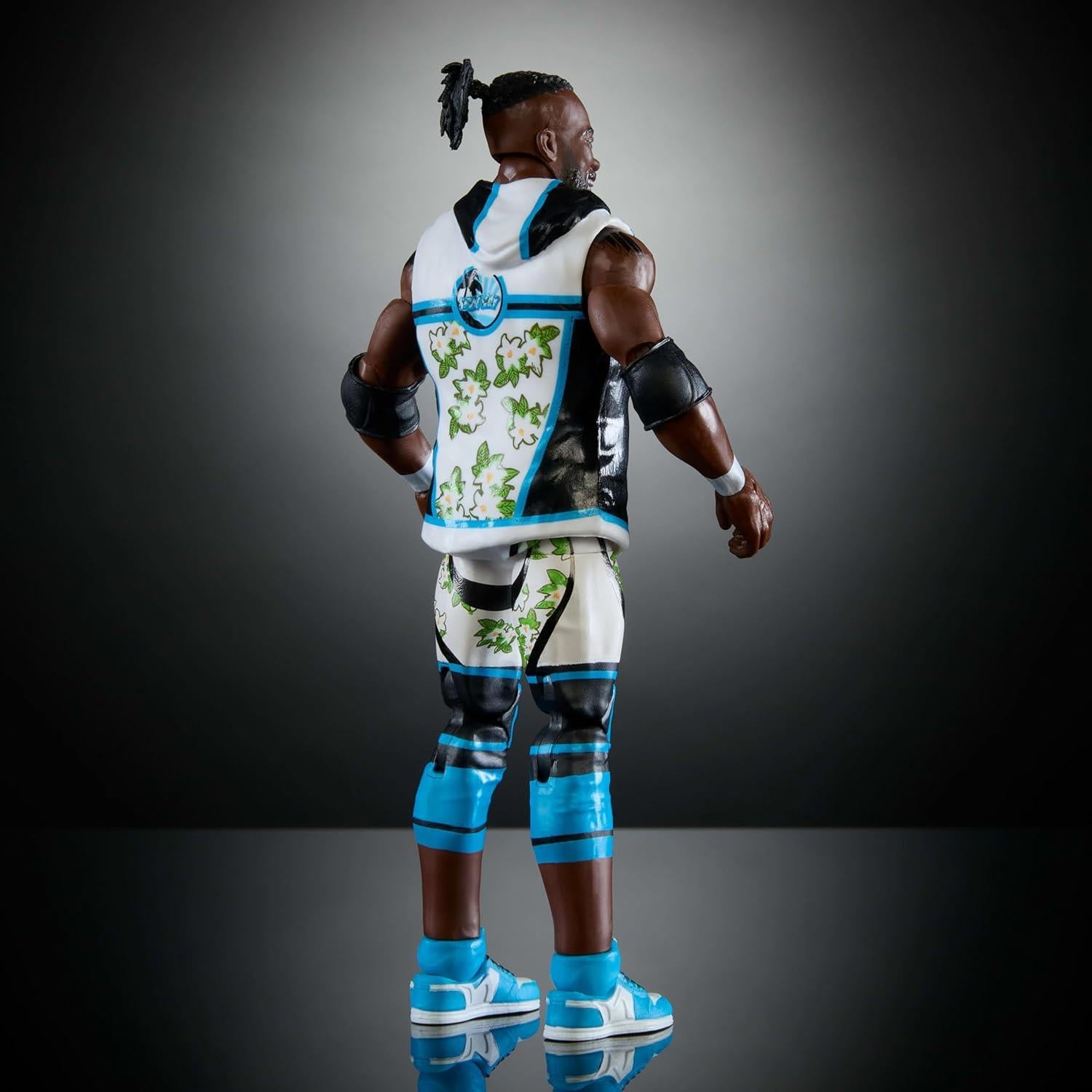 WWE Elite Collection 6 Inch  Action Figure - Kofi Kingston