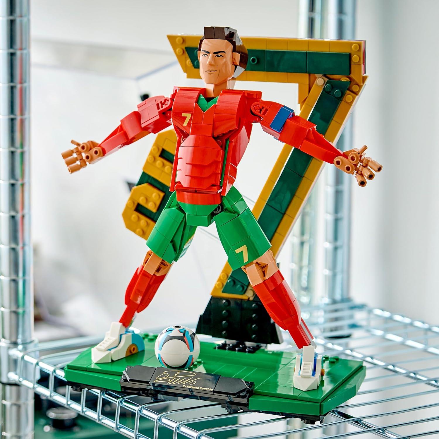 LEGO Editions Cristiano Ronaldo Football Legend 43016