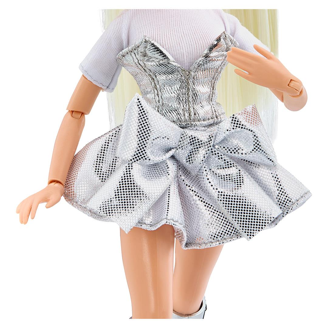 Bratz Stylin' Charmz Doll - Chloe