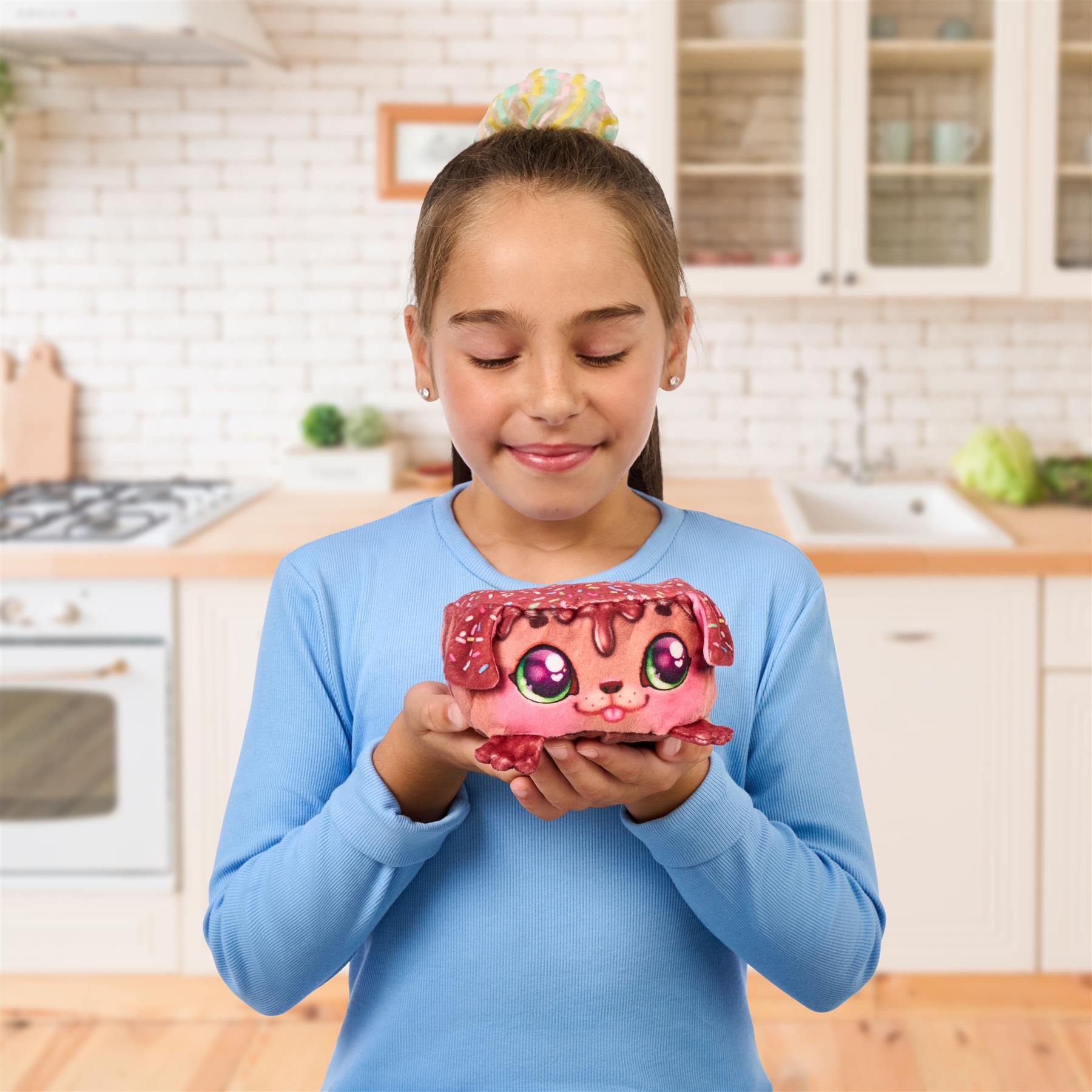 Cookeez Makery Party Treatz Oven Playset