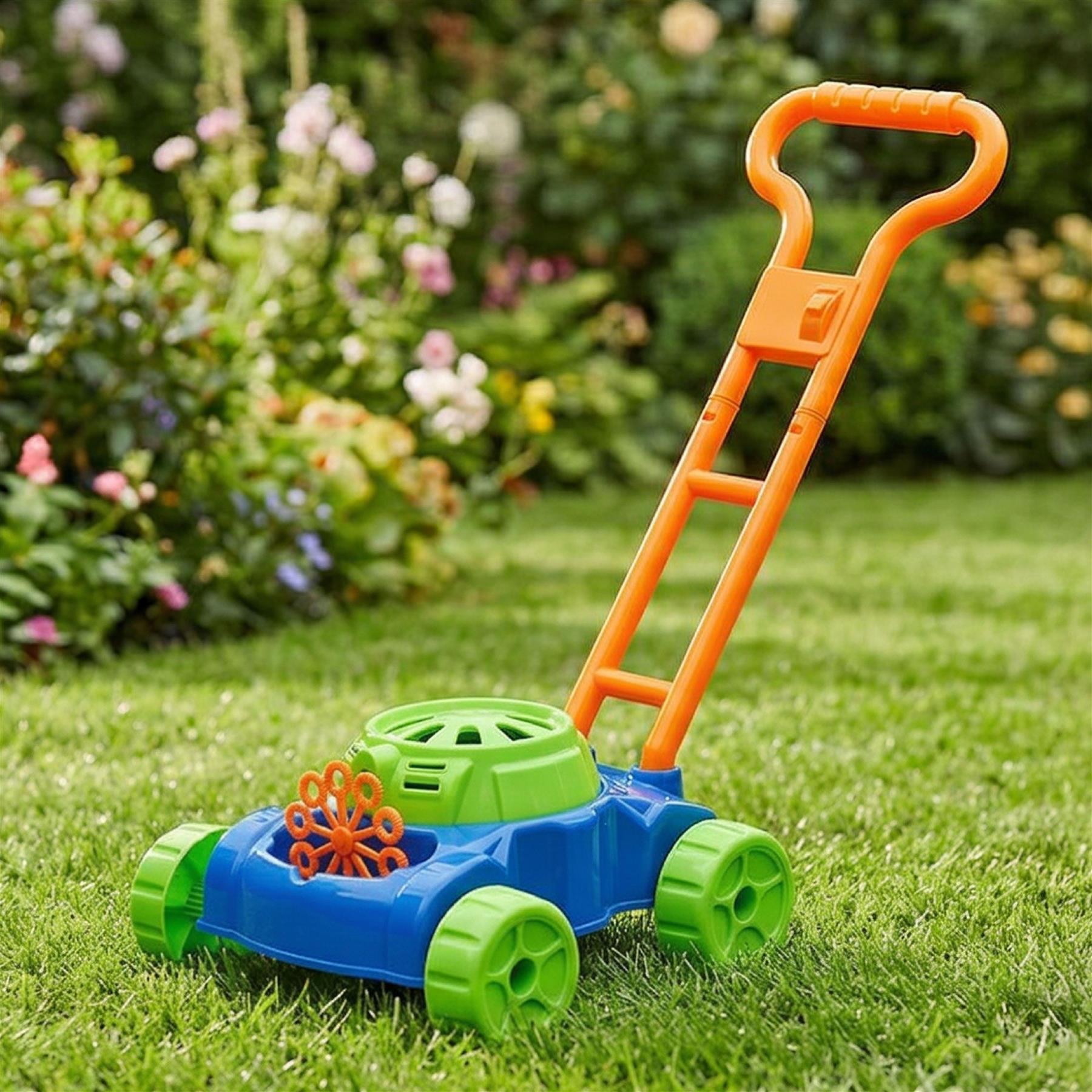 Venture Club Bubble Mower