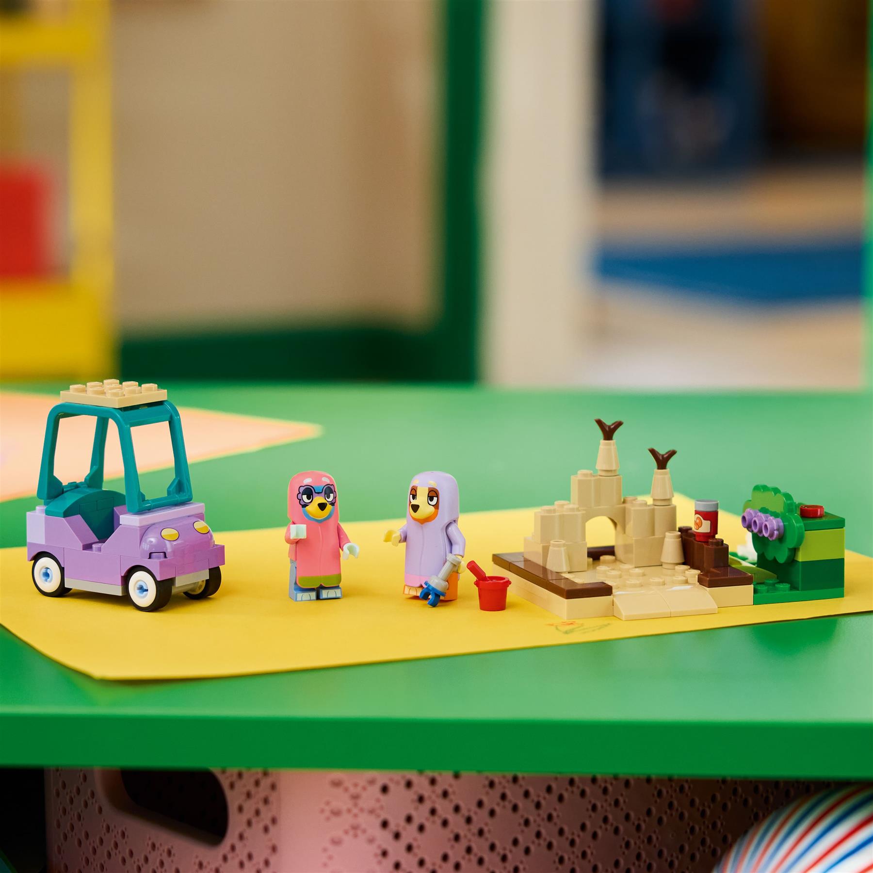 LEGO Bluey Grannies with Bingo and Bluey 11216