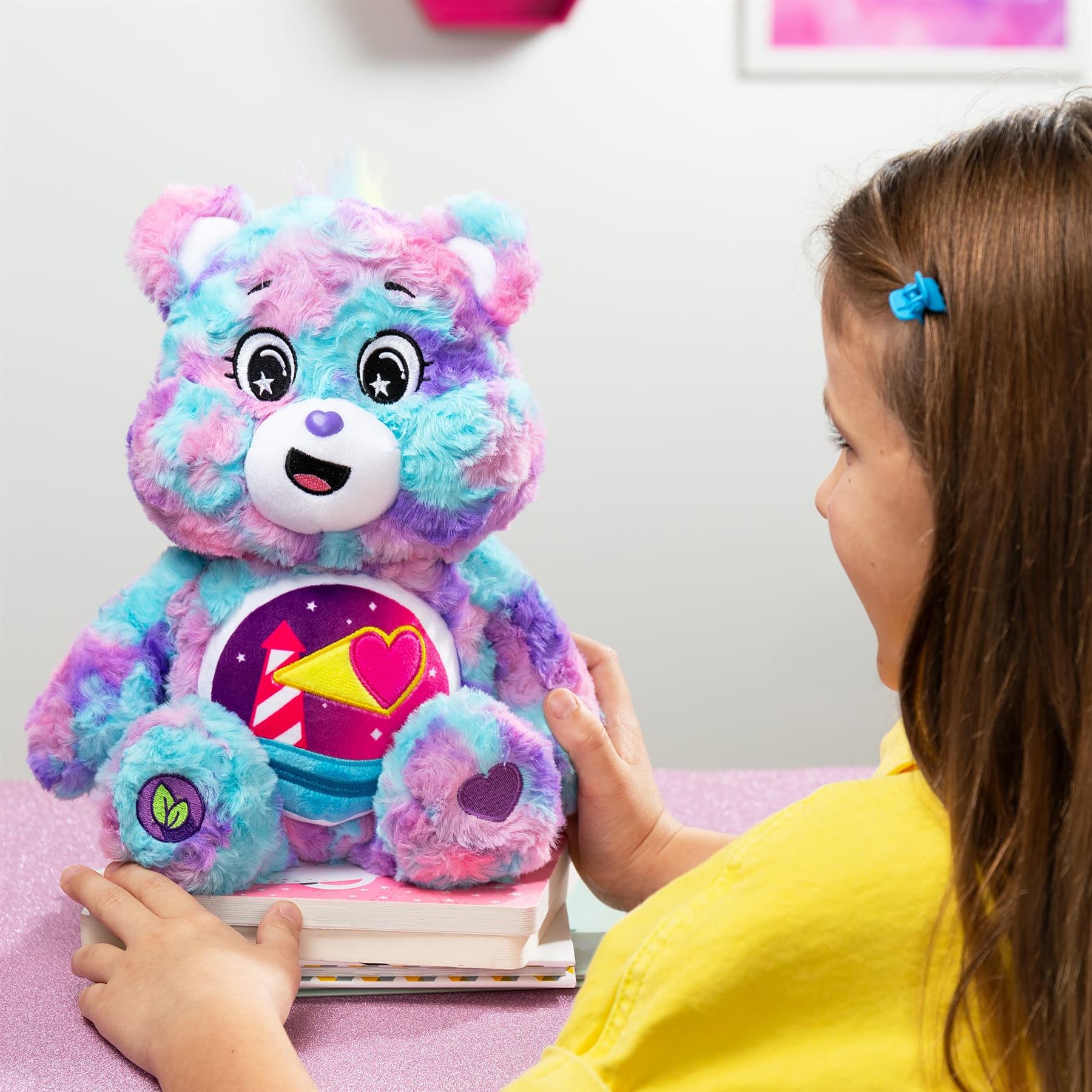 Care Bears Colour Splash - Loveshine Bear