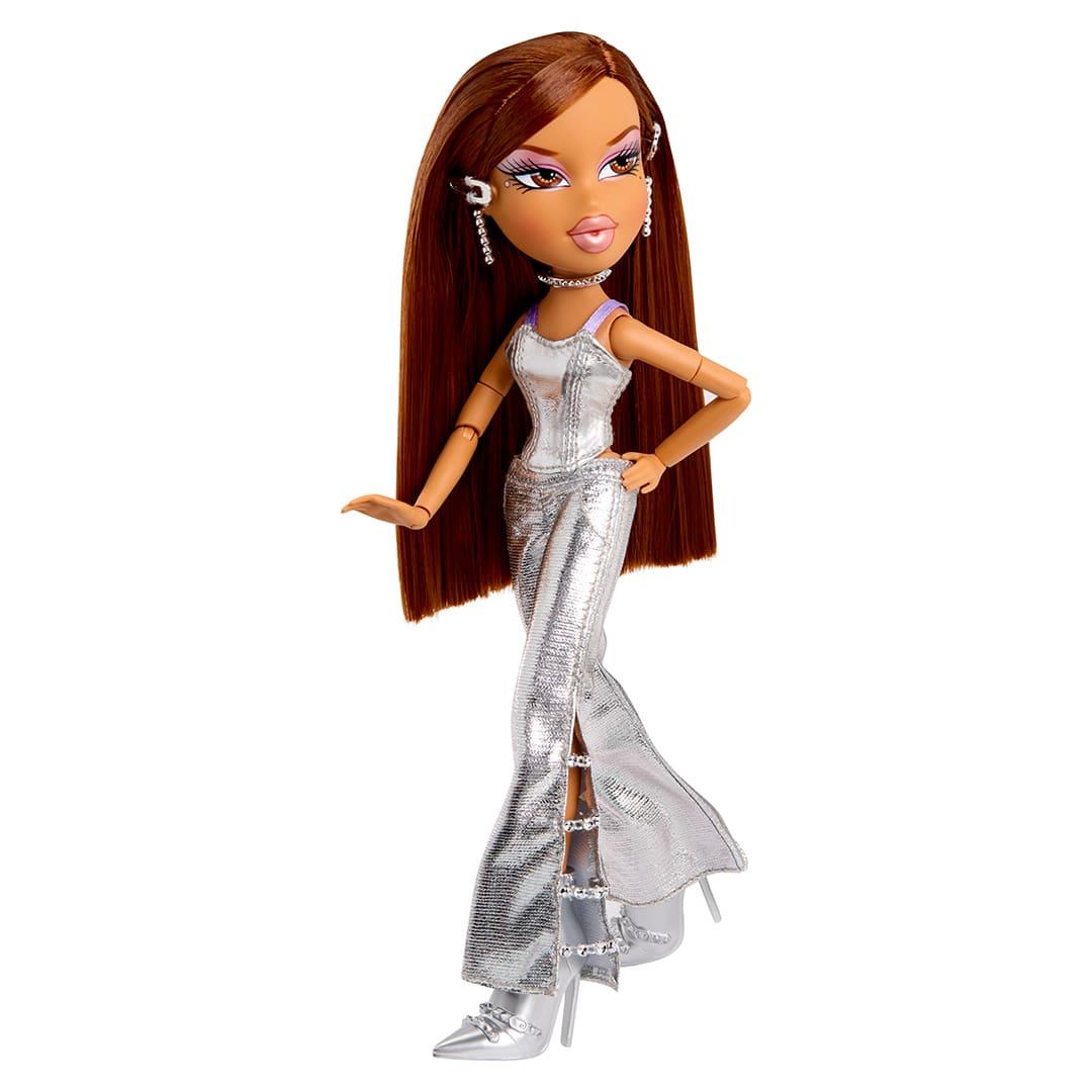 Bratz Stylin' Charmz Doll - Yasmin
