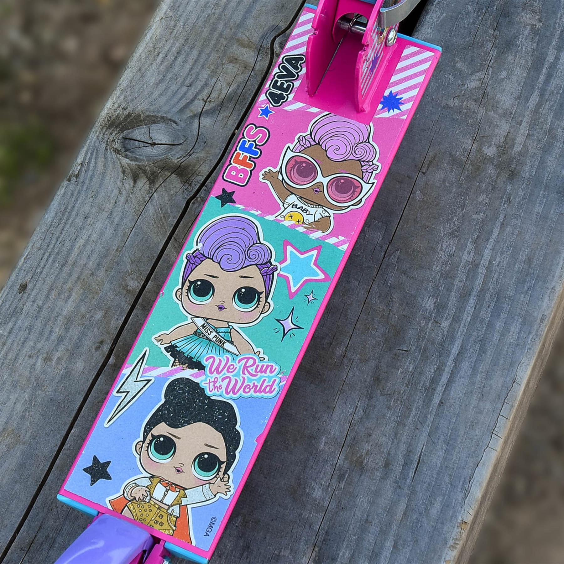 L.O.L. Surprise! Folding Inline Scooter with Light Up Wheels