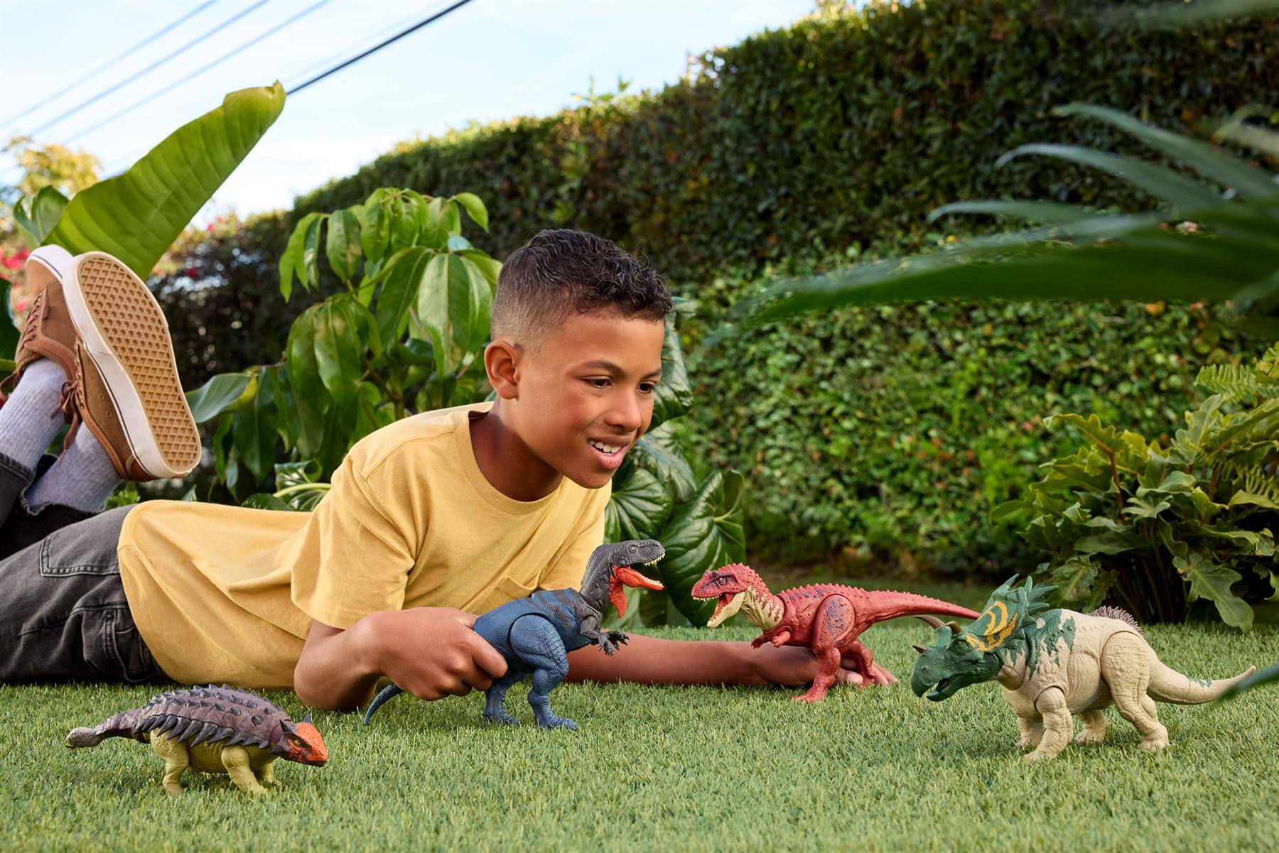 Jurassic World Rebirth Wild Roar Dinosaur - Utahraptor