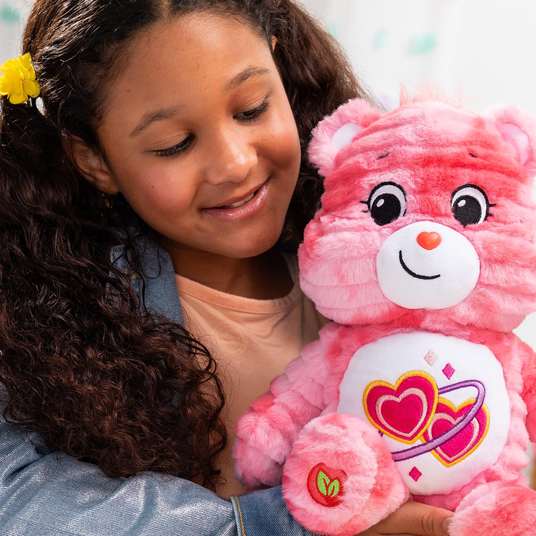 Care Bears Colour Splash - Love-A-Lot Bear
