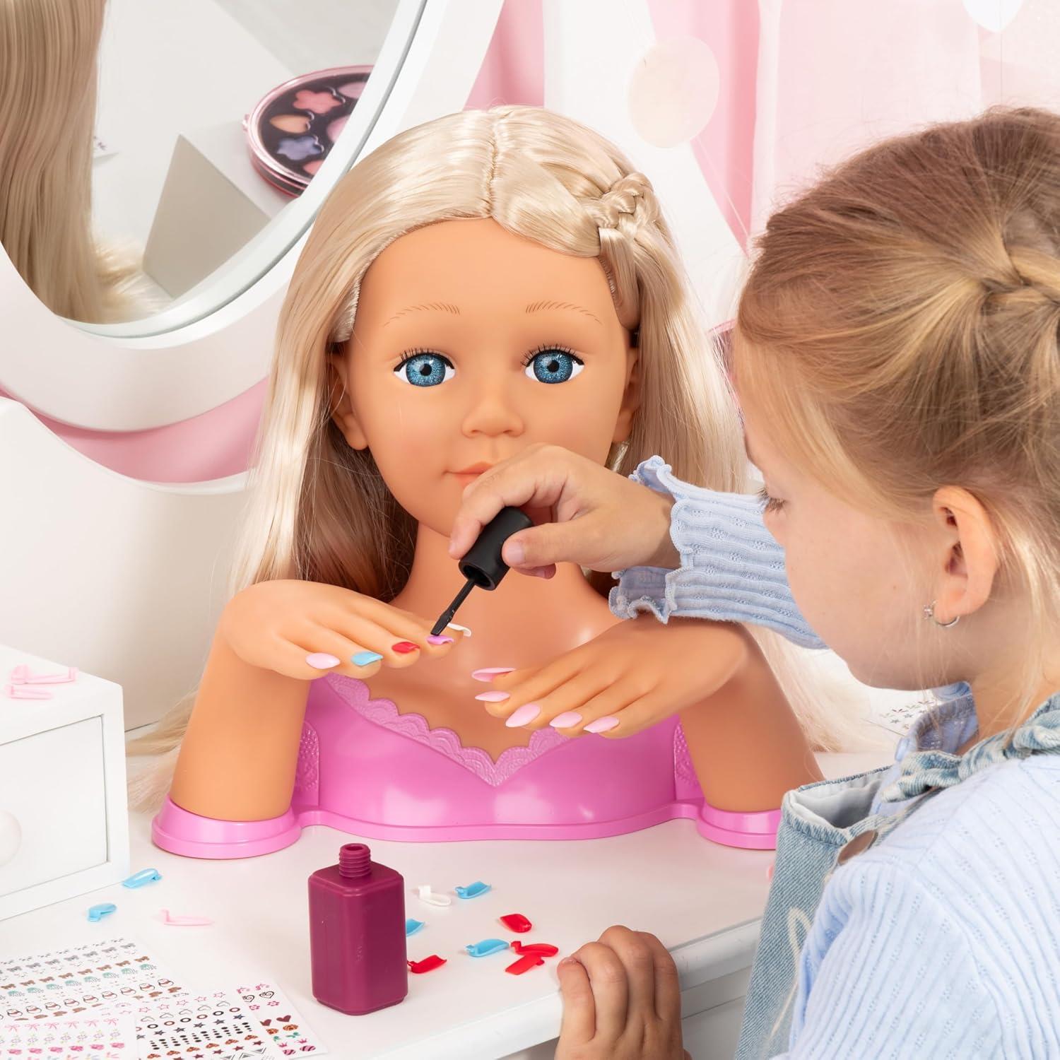 Bayer Design Charlene Magic Nails Hairdressing & Makeup Head