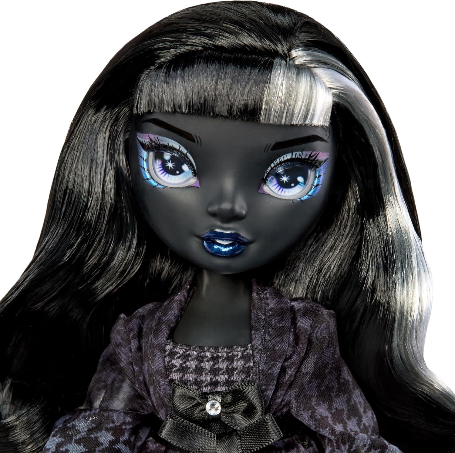 Shadow High Fashion Doll Sleepover - Shanelle Onyx