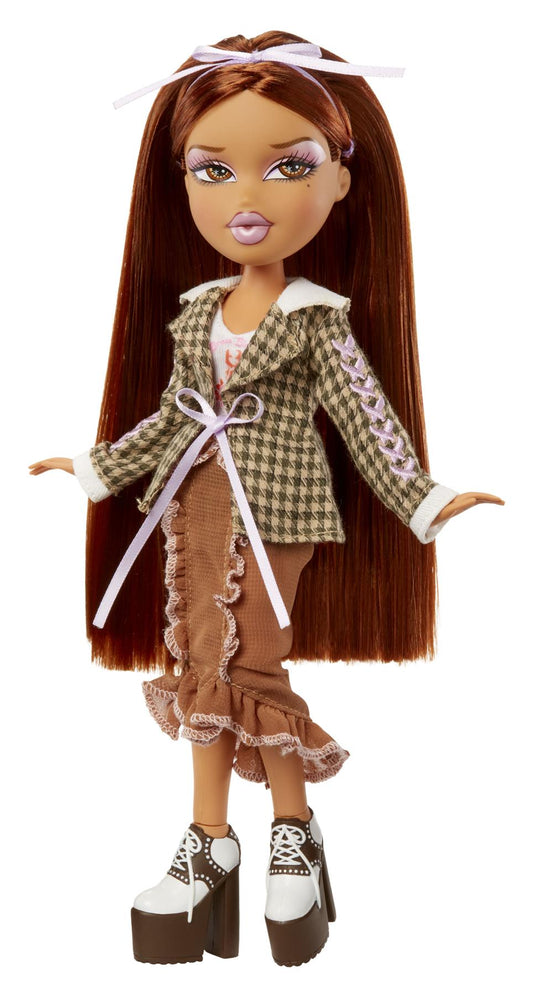 Bratz Stylin' Fashion Doll - Yasmin