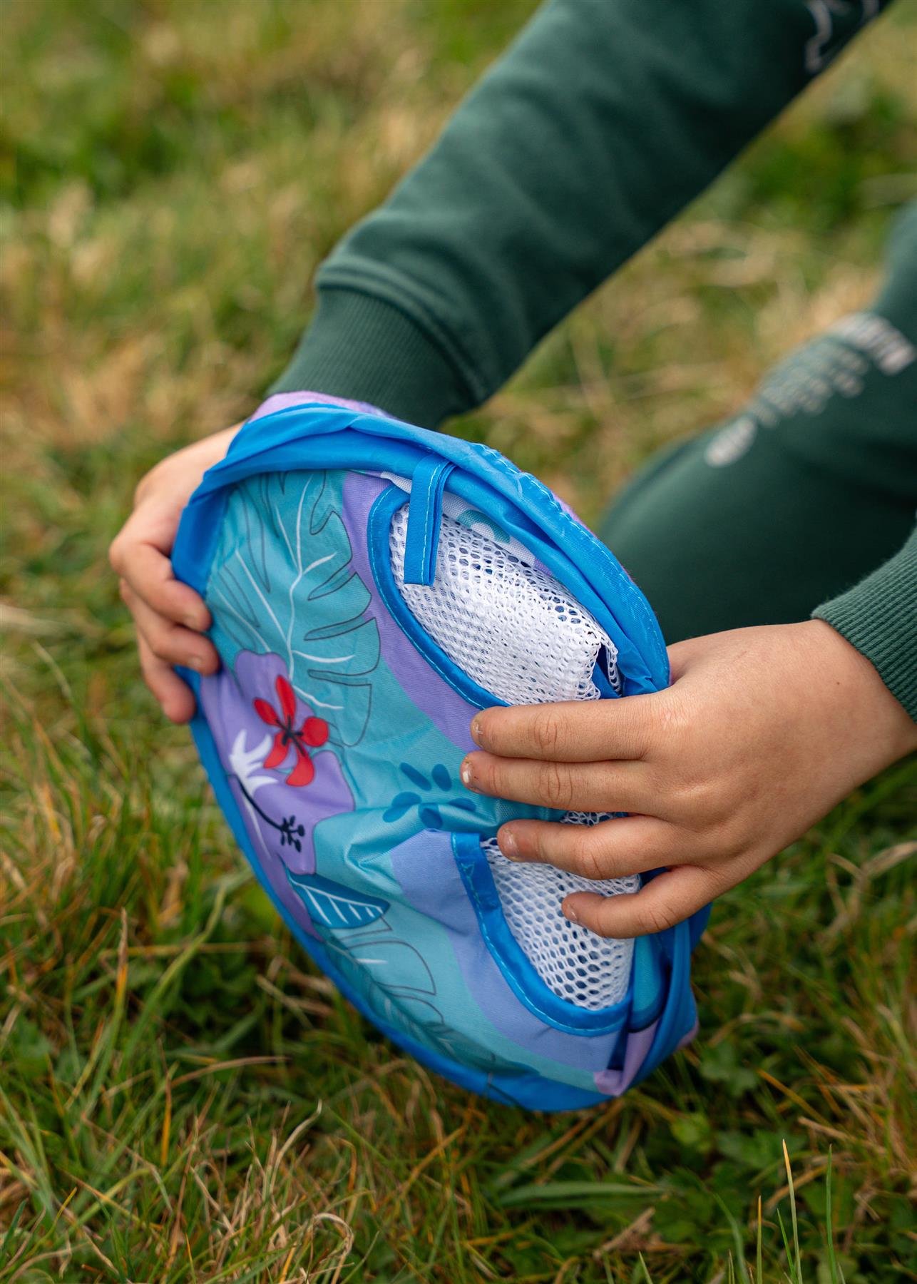 Stitch Quick Up Bean Bag Toss & Target Game