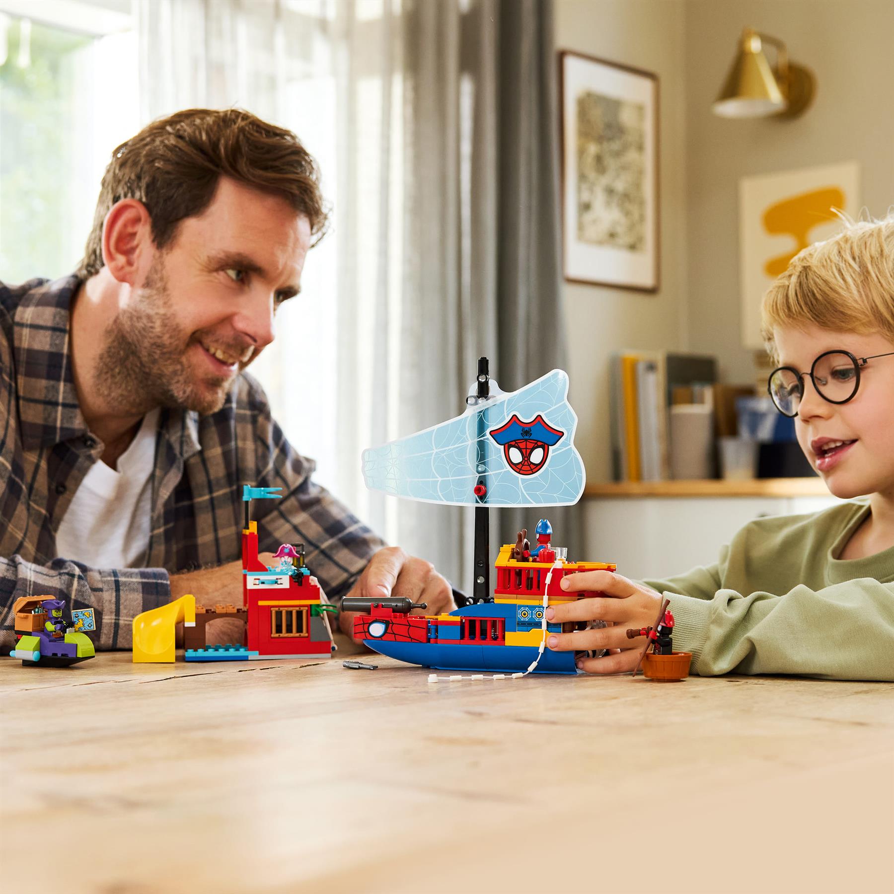 LEGO Marvel Team Spidey Pirate Ship 11208