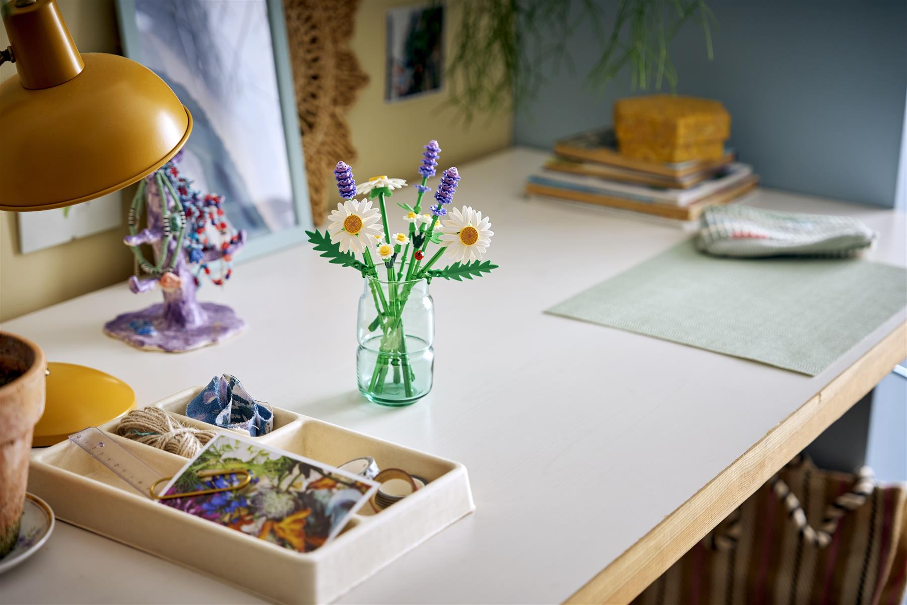 LEGO Botanicals Daisies 11508