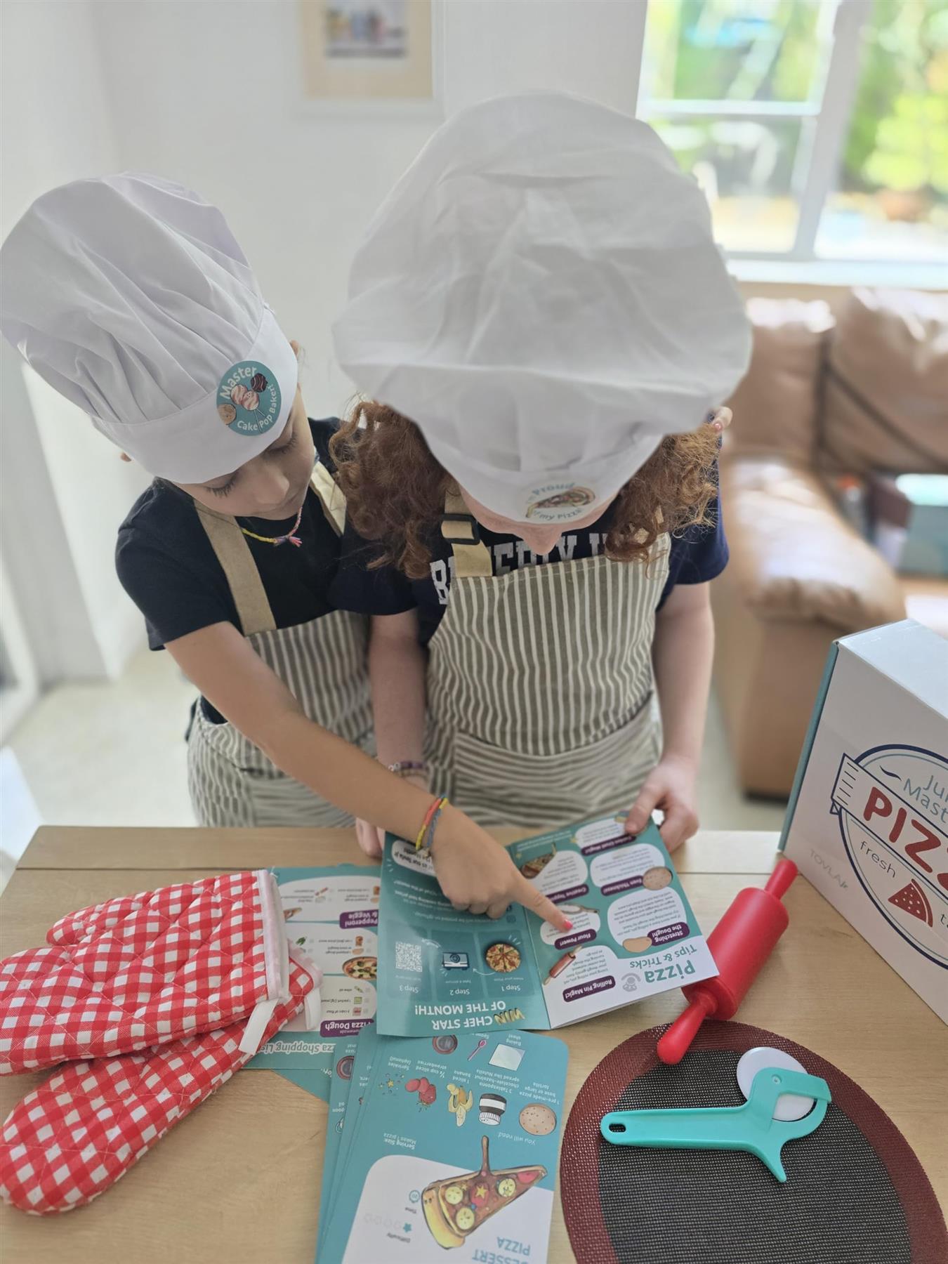 Tovla Jr. Pizza-Making Kit