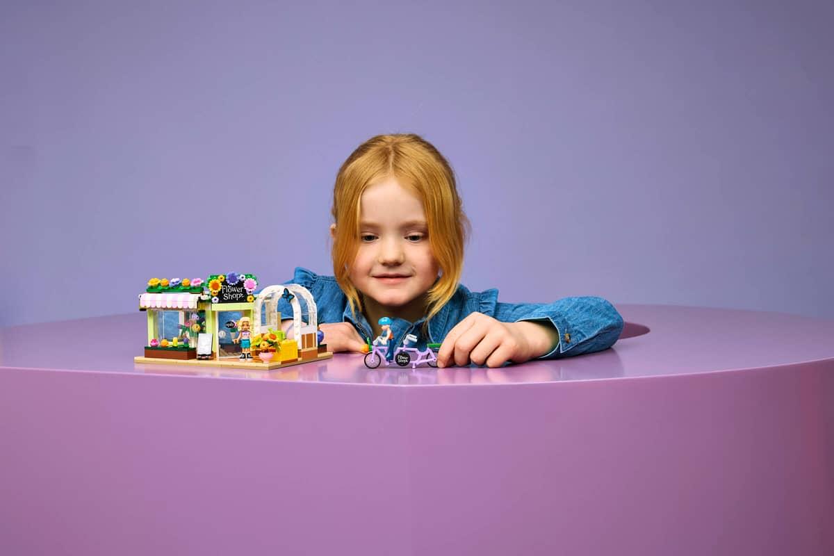 LEGO Friends Creative Flower Shop 42693