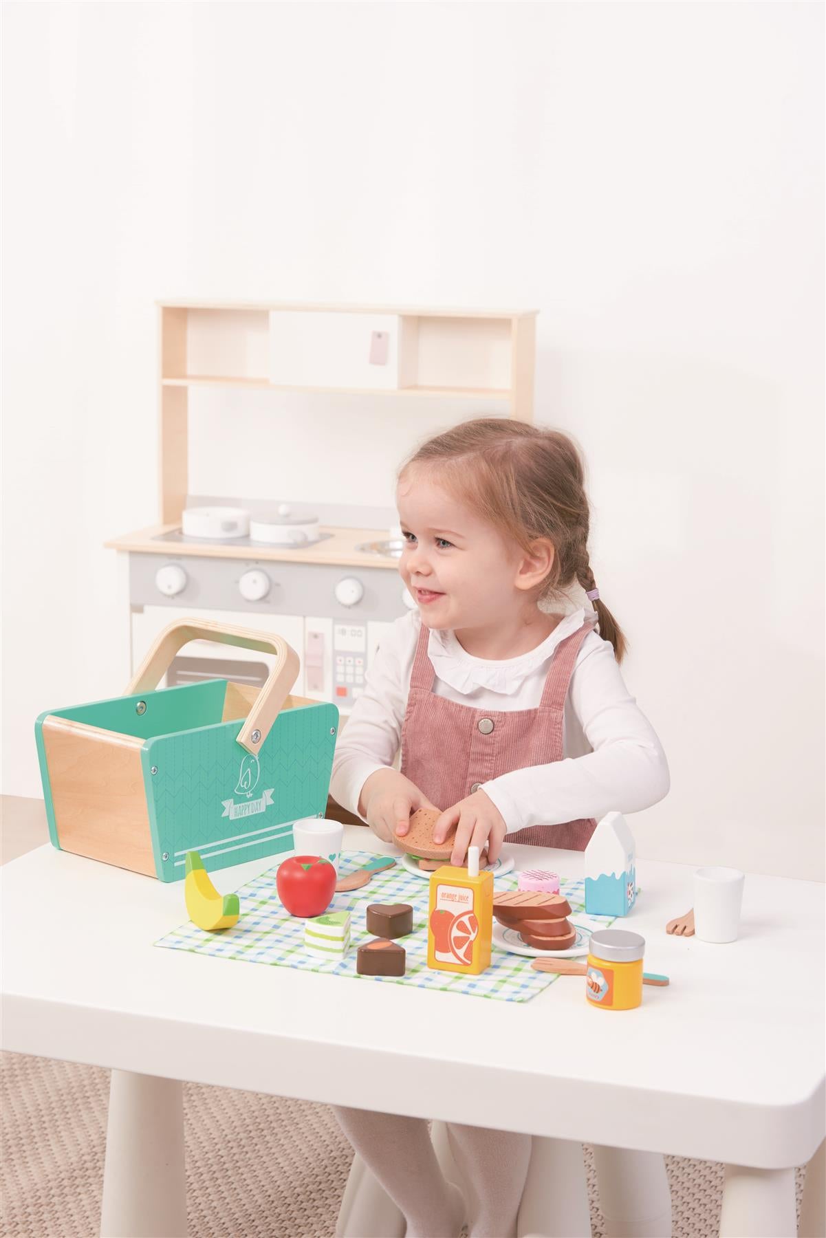 Lelin Wooden Picnic Food Playset