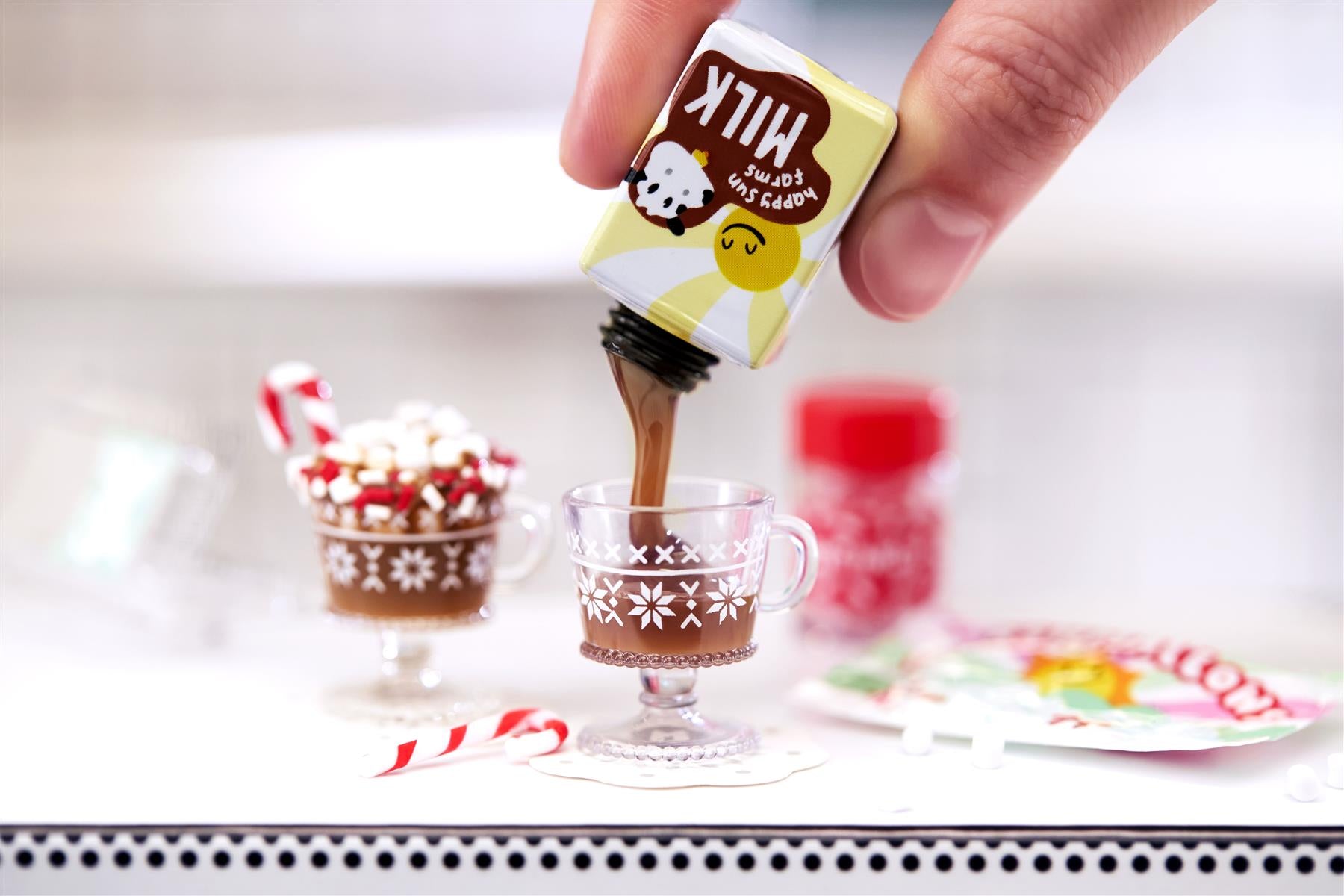 MGA's Miniverse  Make It Mini Food - Holiday Theme in PDQ