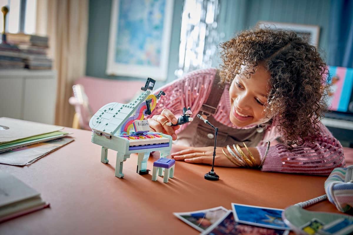 LEGO Creator Music Decor Piano with Cat 31392