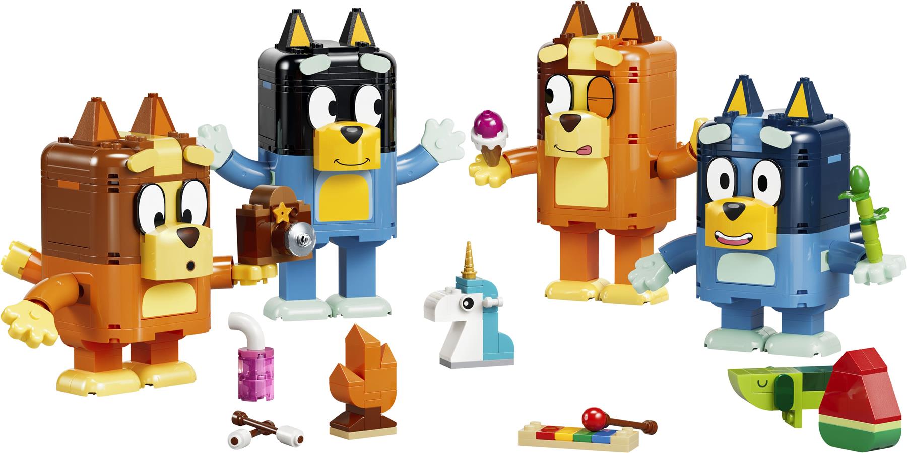 LEGO Bluey Brick-Built Bluey Family 11217