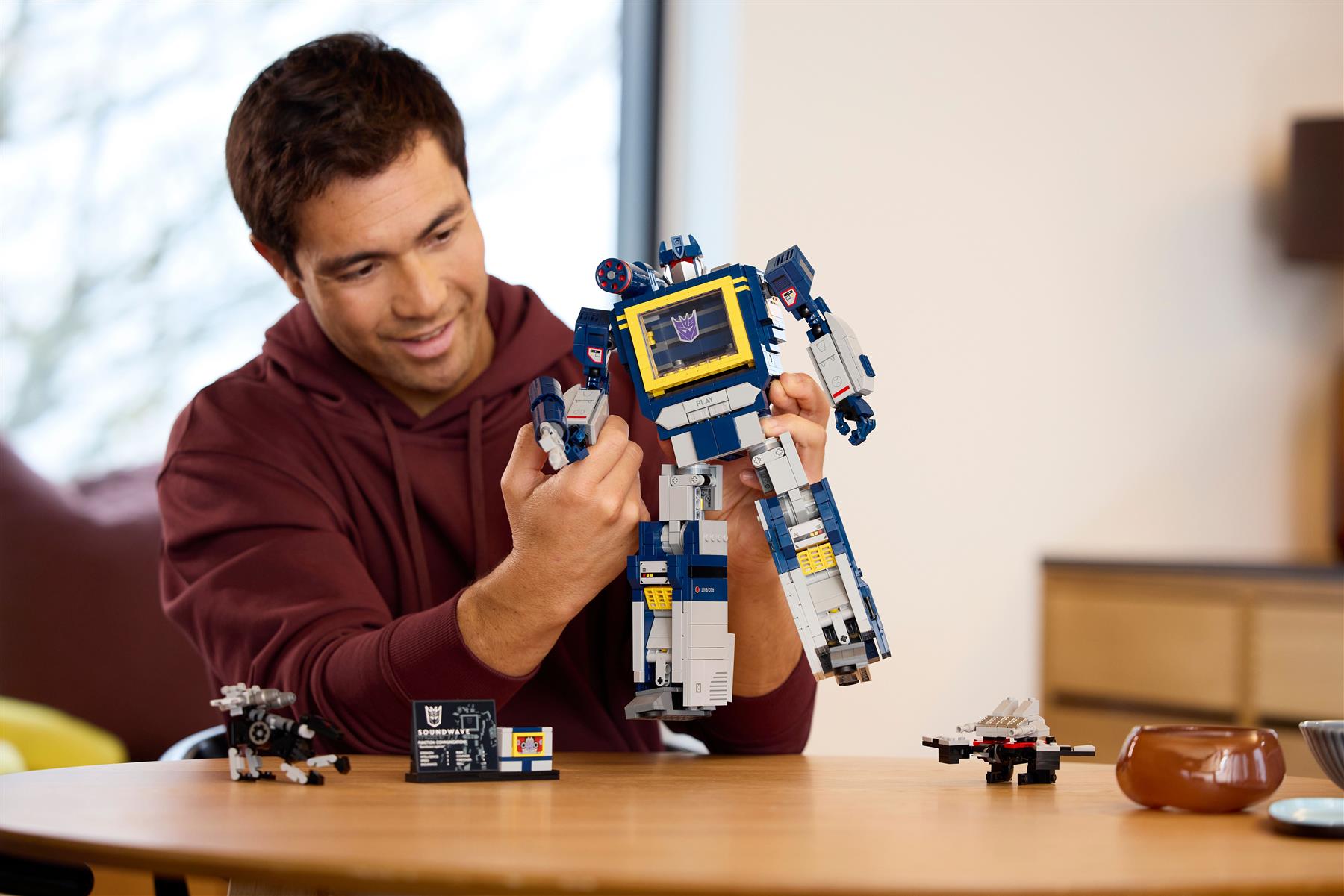 LEGO Icons Transformers Soundwave Model Kit 10358