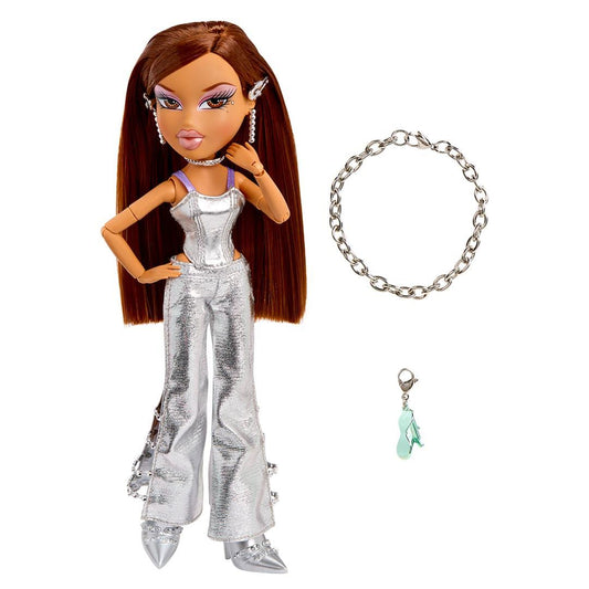 Bratz Stylin' Charmz Doll - Yasmin