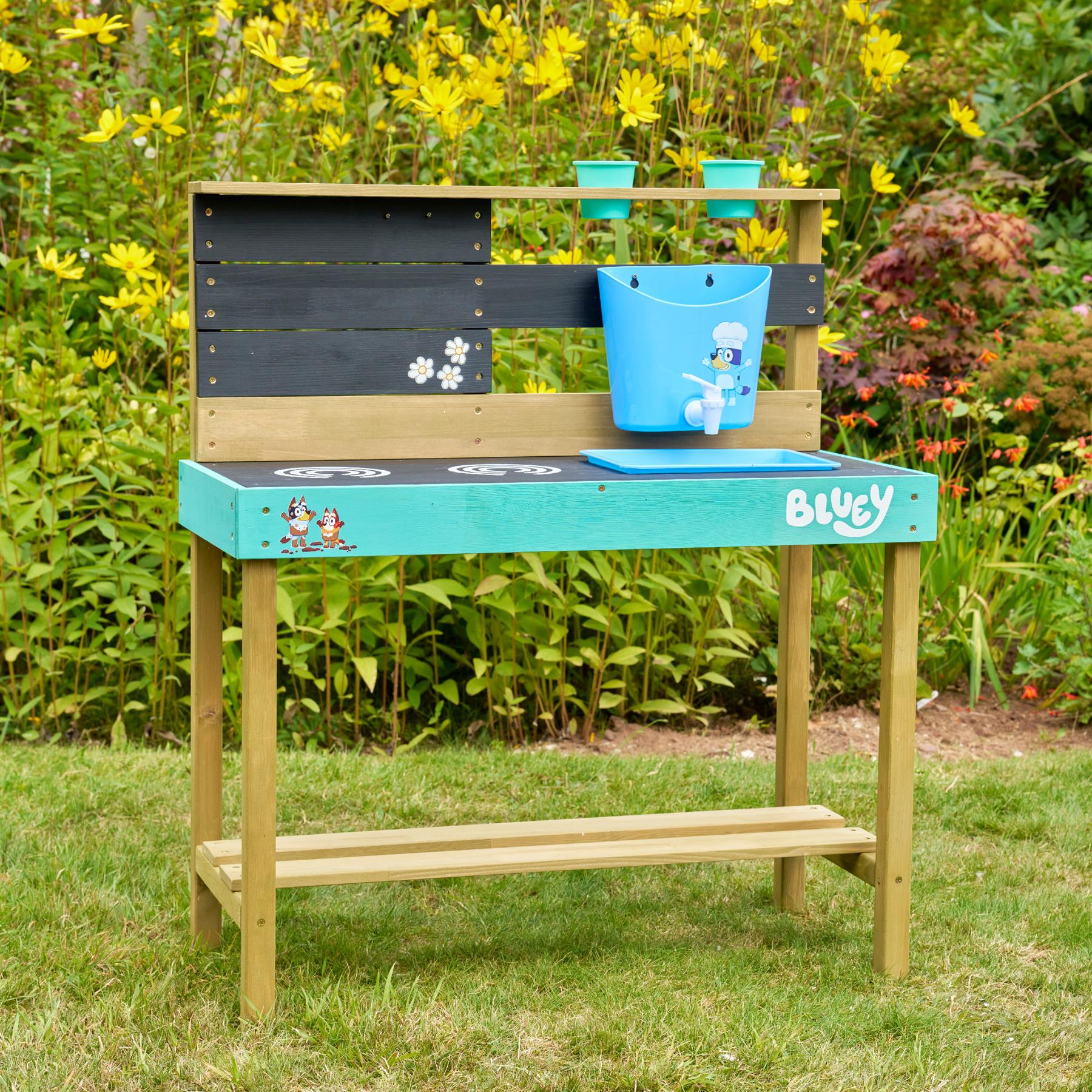 Bluey Wooden Mud Kitchen