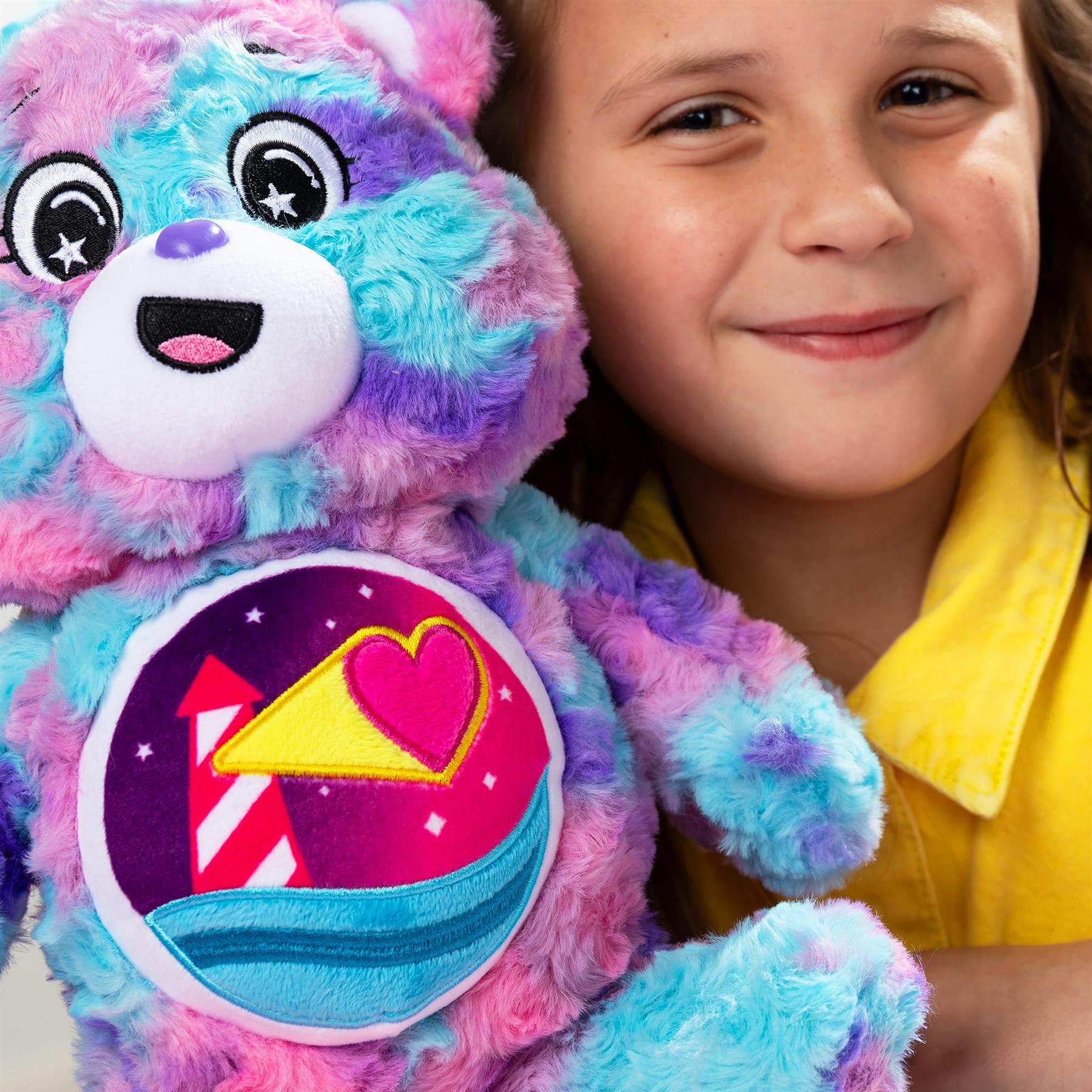 Care Bears Colour Splash - Loveshine Bear