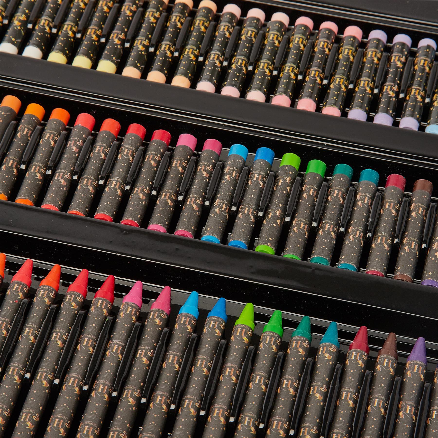 Harry Potter 162 Piece Childrens Easel Set with Whiteboard, Chalkboard & Accessories