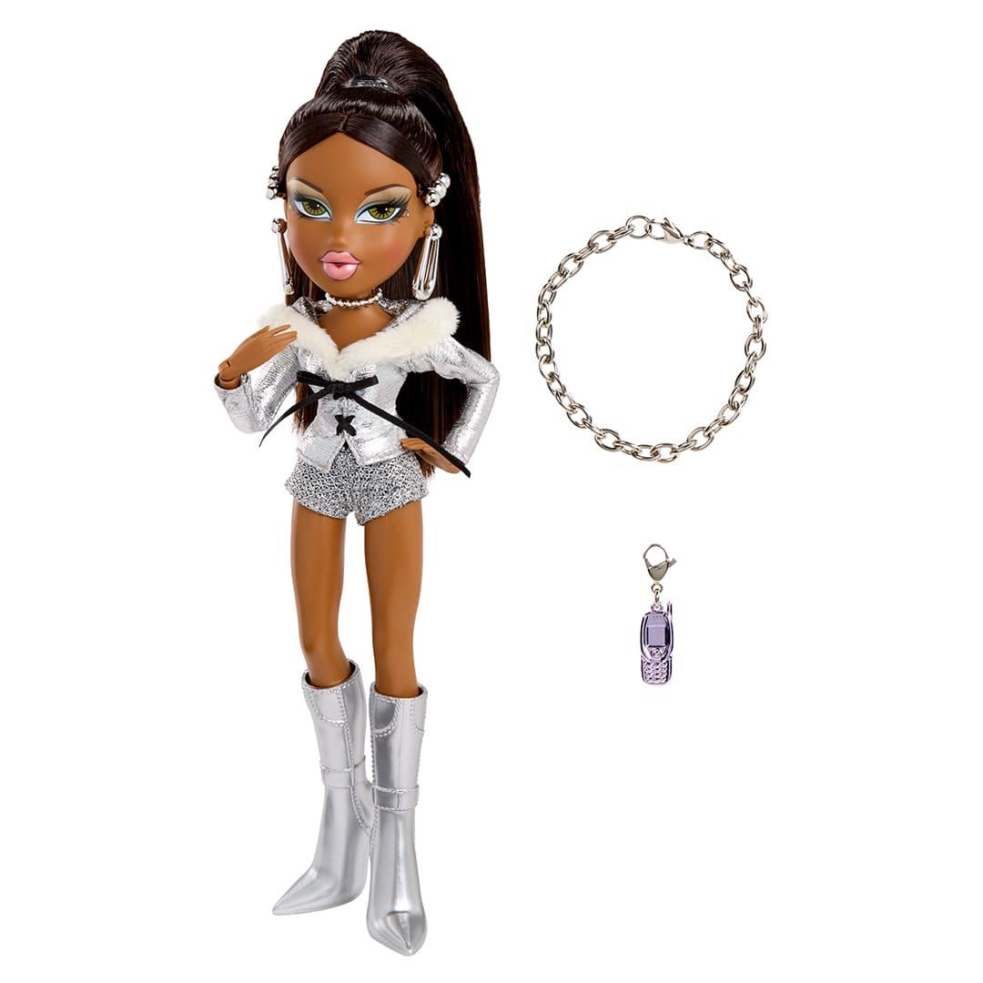 Bratz Stylin' Charmz Doll - Sasha