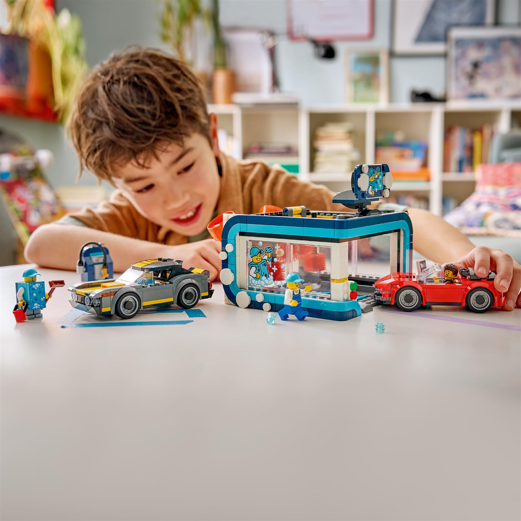 LEGO City Drive-Through Car Wash 60497