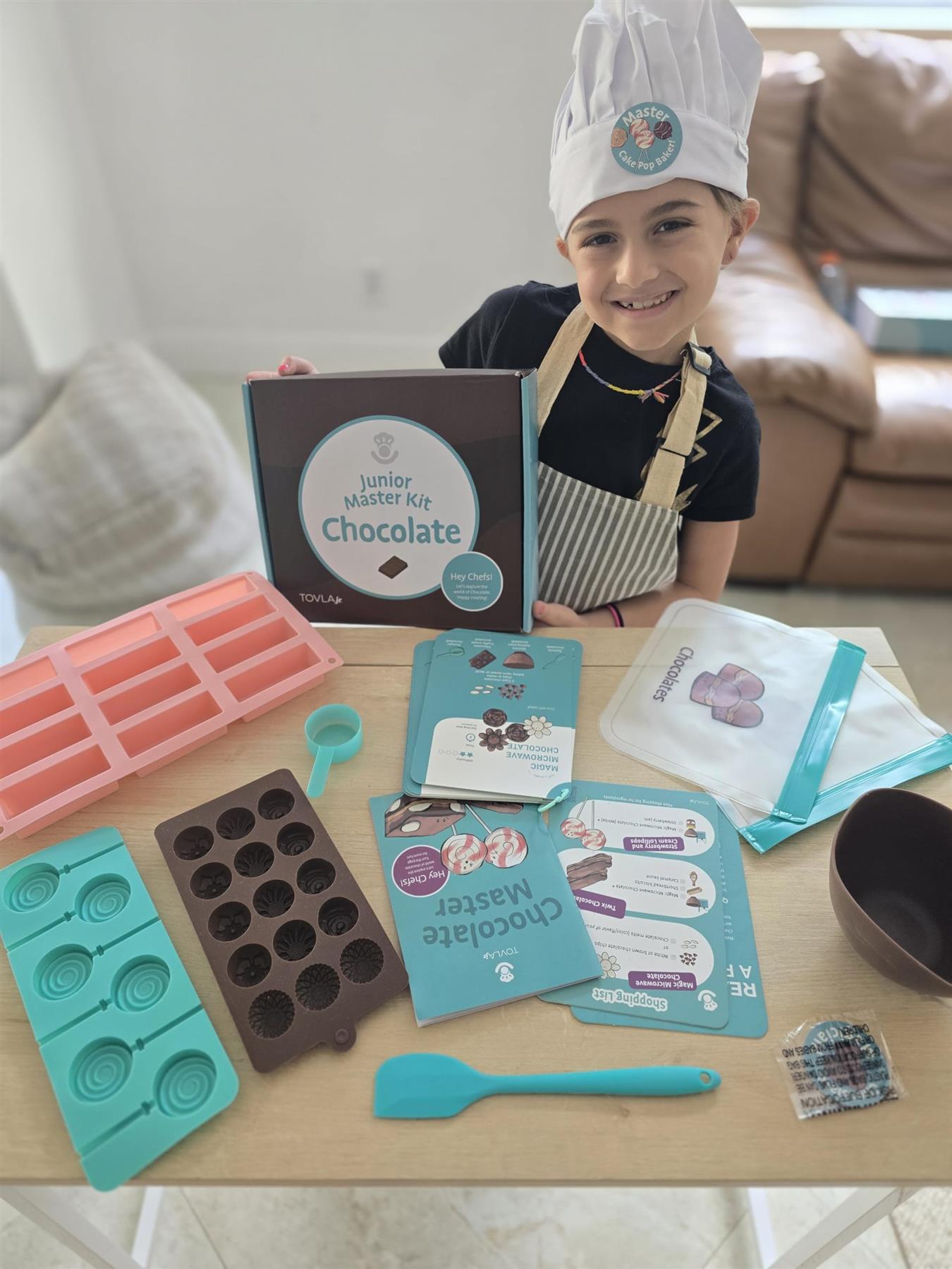 Tovla Jr. Chocolate-Making Kit