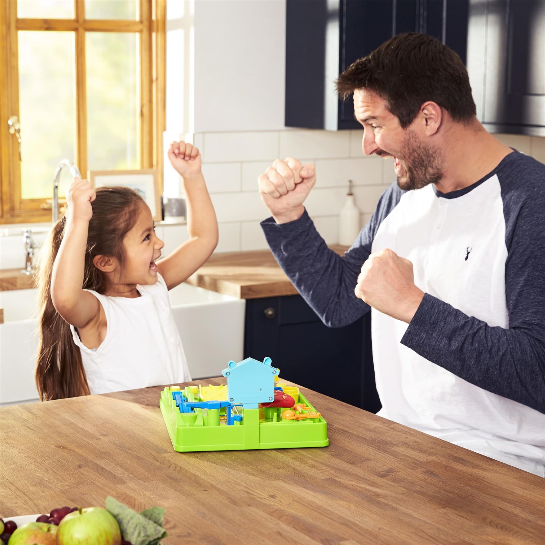 TOMY Screwball Scramble