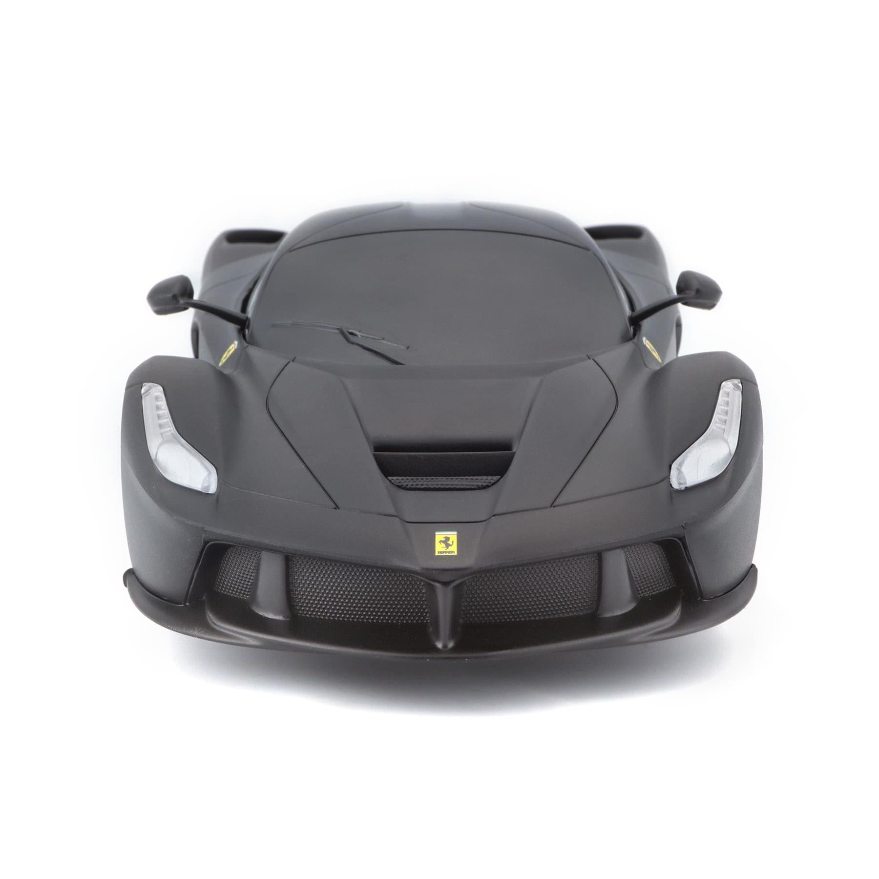 Maisto Tech R/C Ferrari LaFerrari: 1:24 Scale Remote Control Car