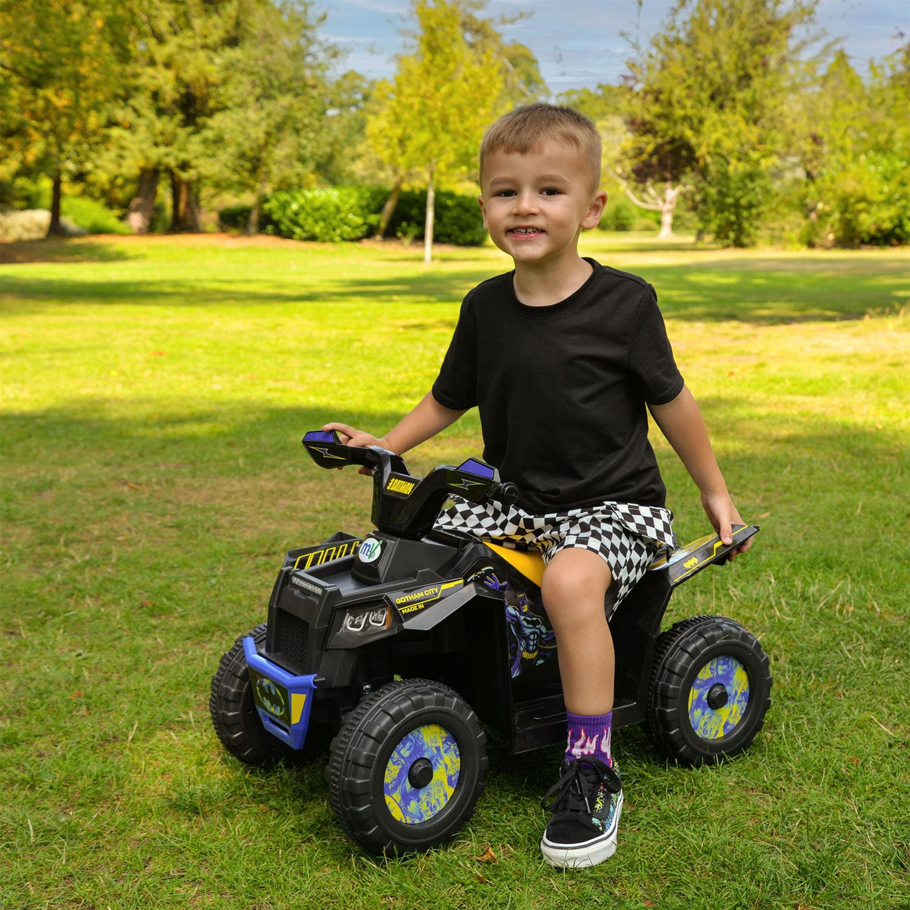 MoVe Batman 6v Electric Mini Quad Ride On
