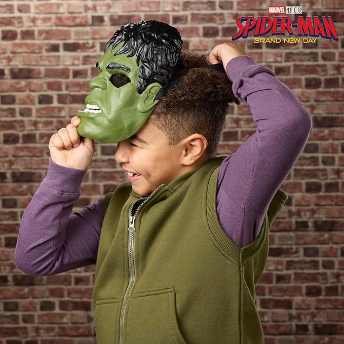 Marvel Studios Spider-Man: Brand New Day Savage Hulk Talk’n Electronic Mask