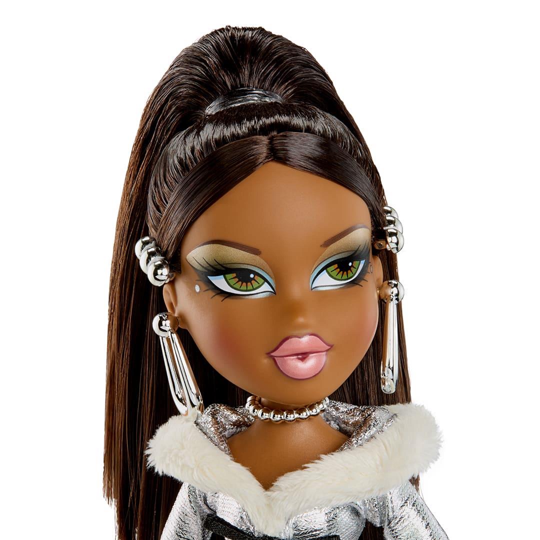 Bratz Stylin' Charmz Doll - Sasha