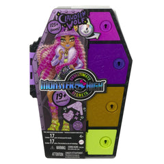 Monster High Skulltimate Secrets - Clawdeen Doll