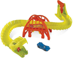 Hot Wheels City Toxic Creatures Toxic Viper Bridge Attack
